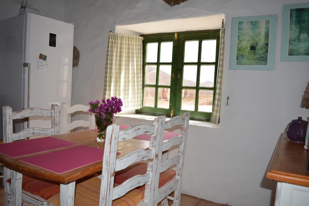 La Casa Caldera ξενώνας Femés Εξωτερικό φωτογραφία